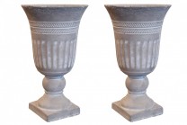 Pokalvas Bodås i dekorativ grå betong. Storlek : 16,5cm x 28 cm