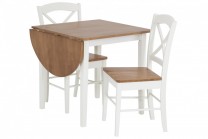 Matbord Heleneholm med 2-4 stolar. Vitt klaffbord med bordskiva i ekfanér. Storlek bord: 75x75-111 cm.
