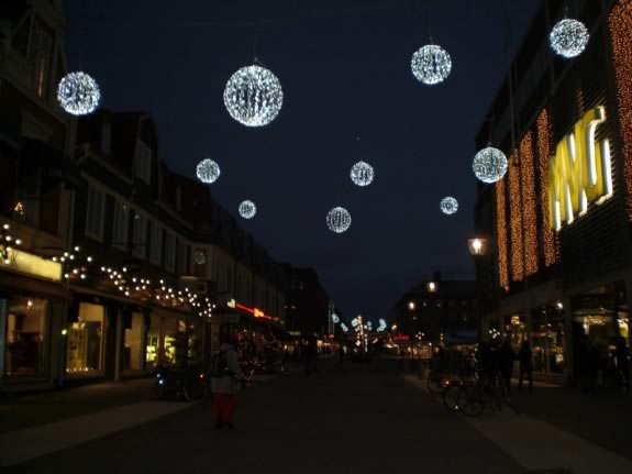 adam-decolight-dekoration-umea-kungsgatann.jpg